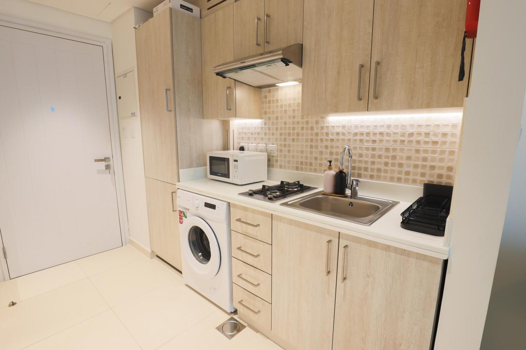 Fantastic Studio Apartment At Palm Jumeirah Dubai Luaran gambar