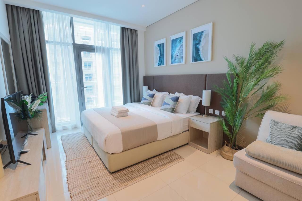 Fantastic Studio Apartment At Palm Jumeirah Dubai Luaran gambar